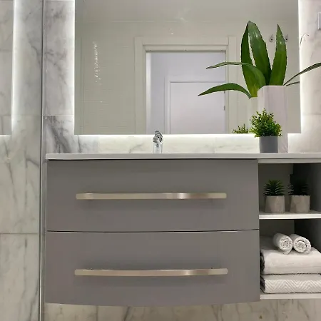 Apartment Design Cerca Puerto Banus Y Marbella *