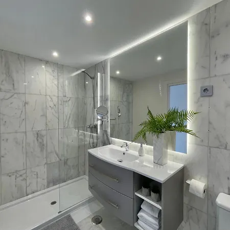 Apartment Design Cerca Puerto Banus Y Marbella *